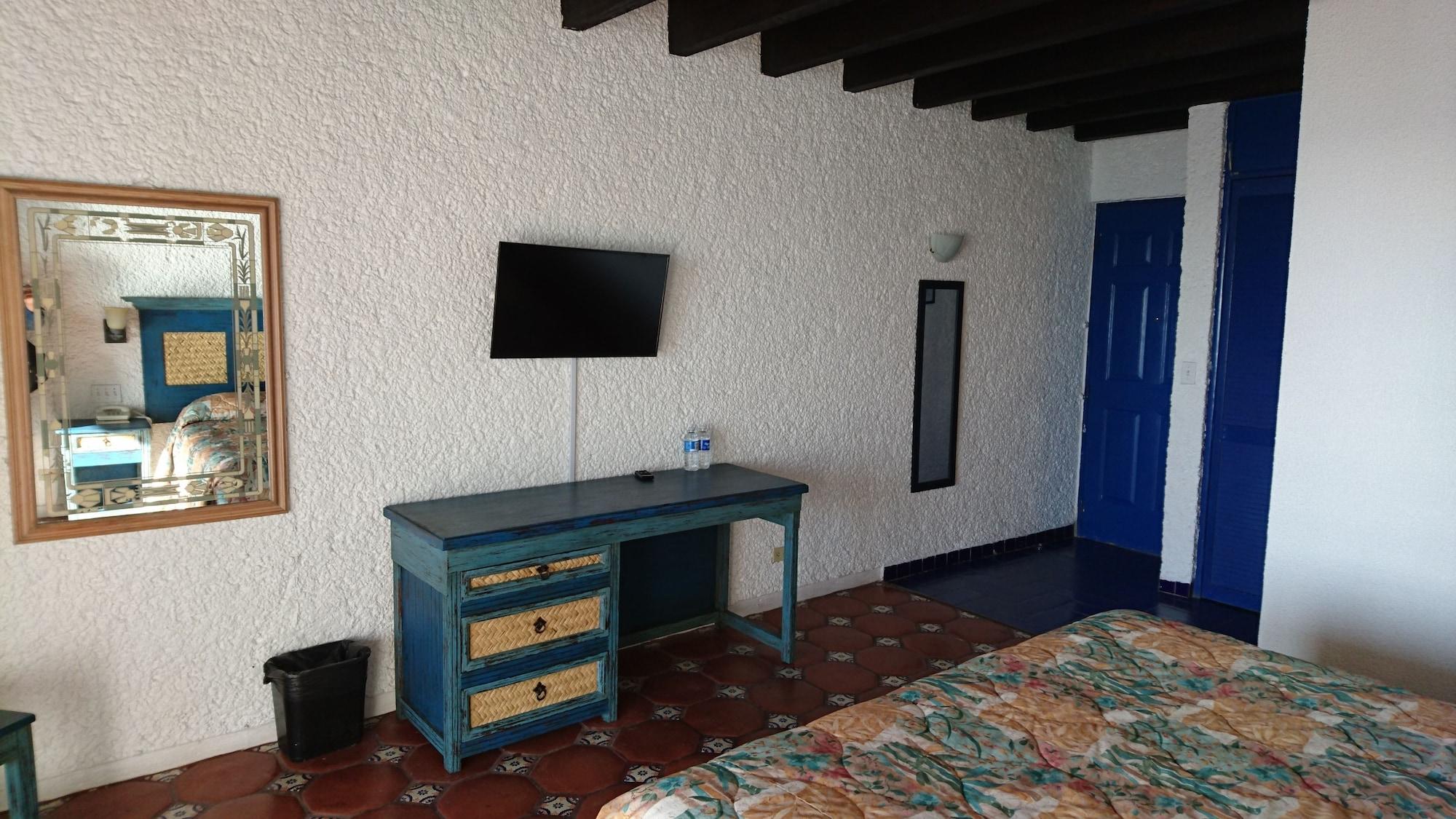 Las Rocas Resort & Spa Rosarito Exterior photo